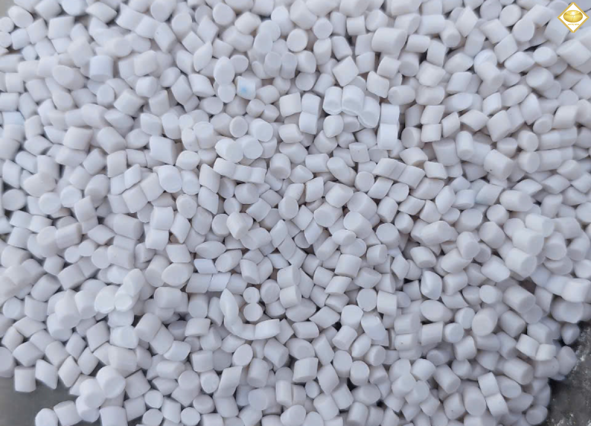Hạt Nhựa PVC Màu Trắng Sữa